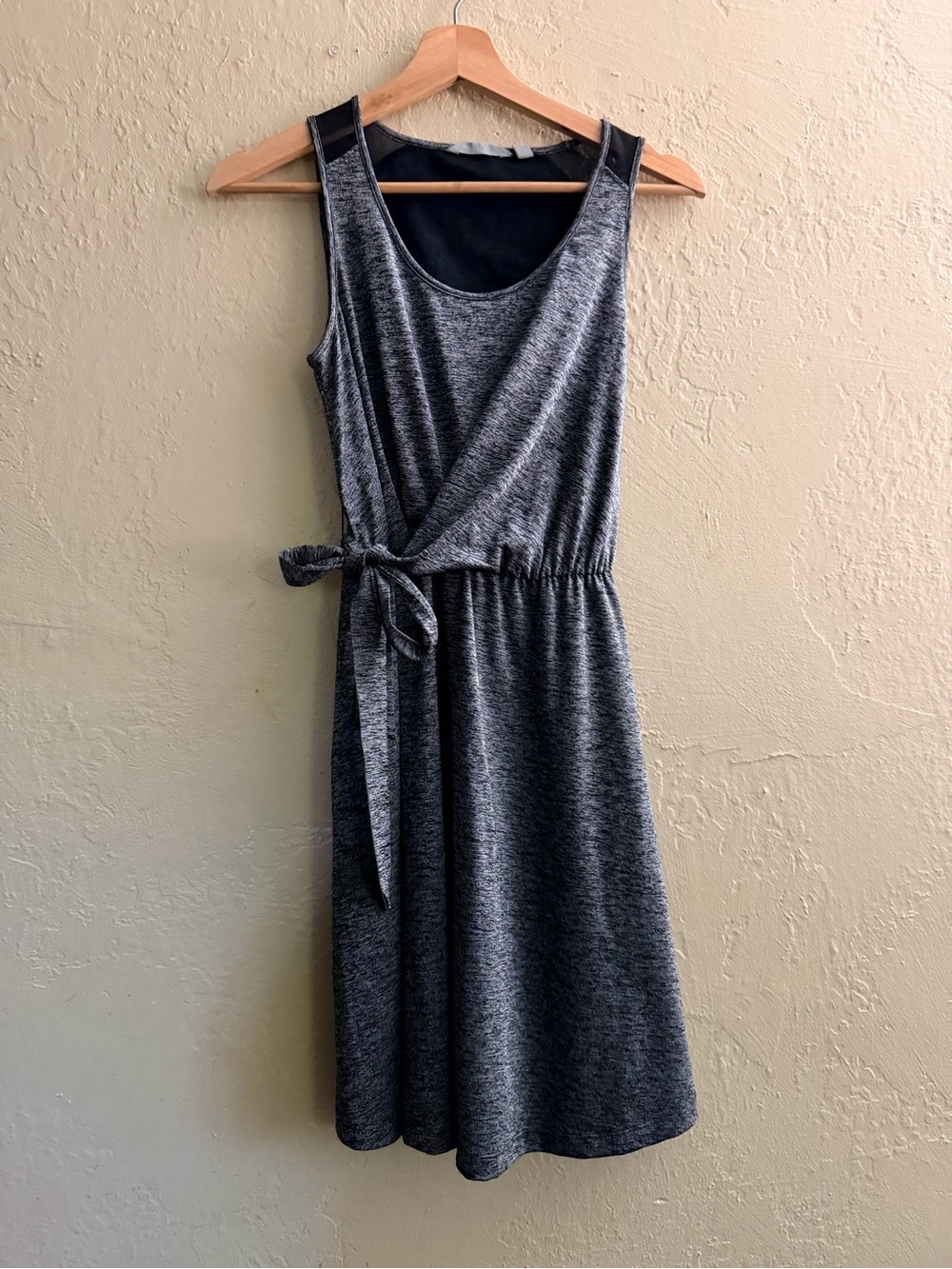 Athleta Heather Charcoal Sleeveless Tie-Waist Midi Dress